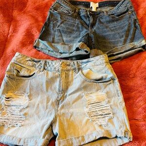 Caslon Boyfriend Jean cutoffs sz28 and Forever 21 Boyfriend cutoffs size 28